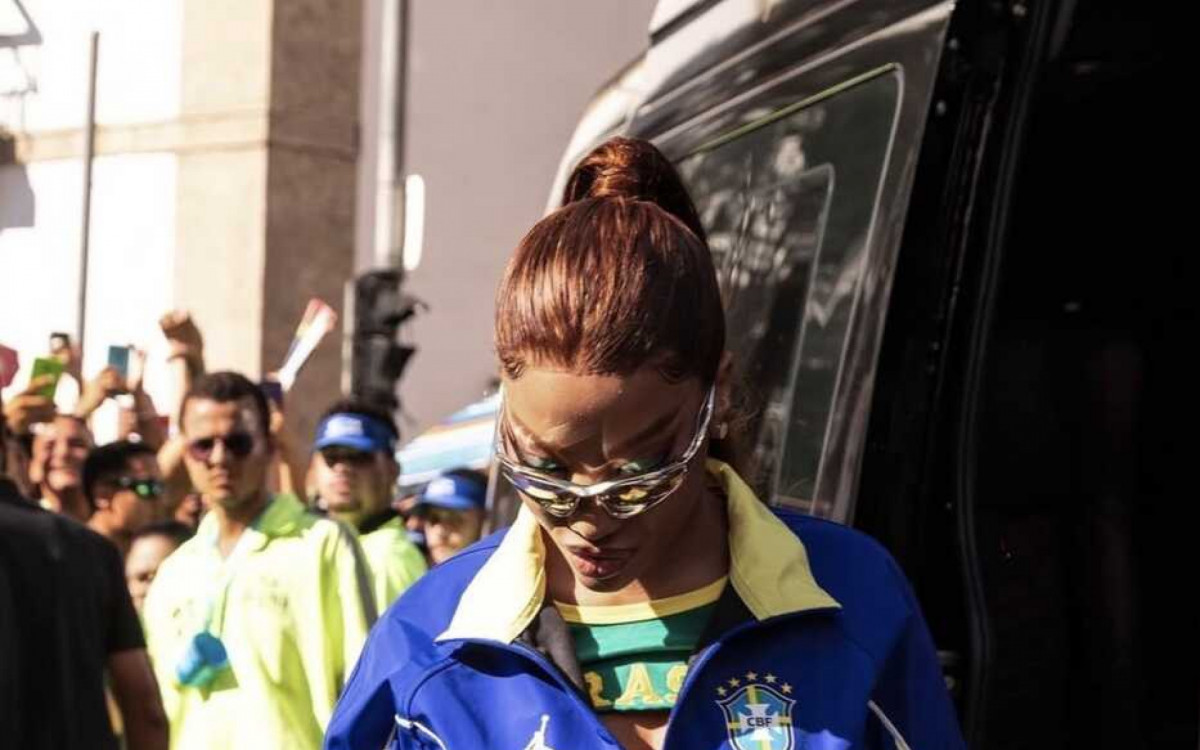 Ludmilla antecipa poss&iacute;vel cole&ccedil;&atilde;o da Sele&ccedil;&atilde;o, assinada pela Jordan Brand, para Copa