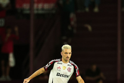 'Temos que ser melhores', admite Léo Ortiz após derrota do Flamengo na Recopa