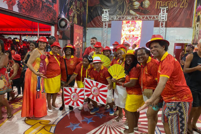 Fotos: maricaenses festejam muito o título na Série Ouro: 'Nosso momento chegou'