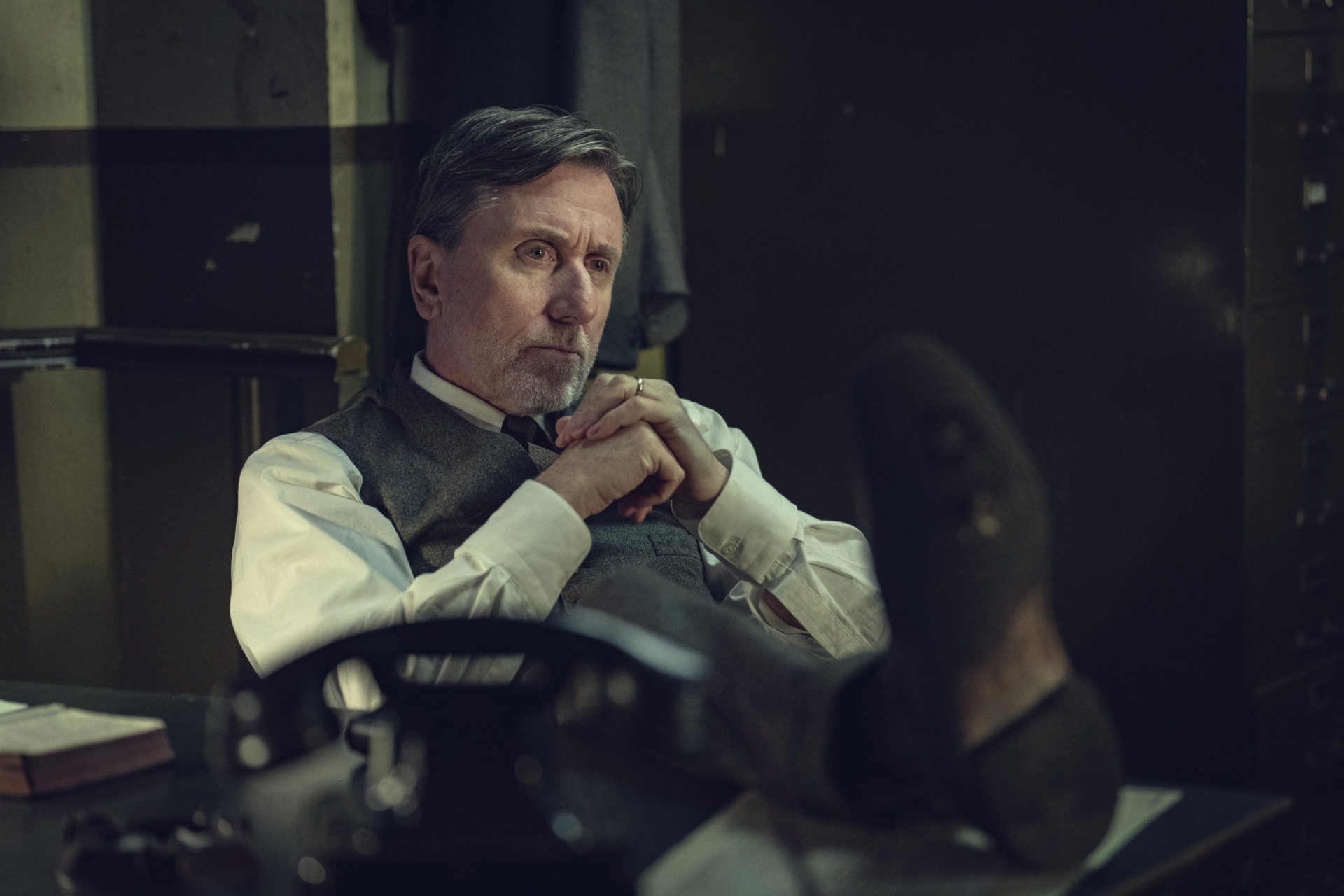 Tim Roth no trailer do filme 'Peaky Blinders: O Homem Imortal' - Divulgação