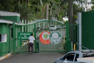 Investigado pela PF, conselheiro do Palmeiras pede licença de cargos