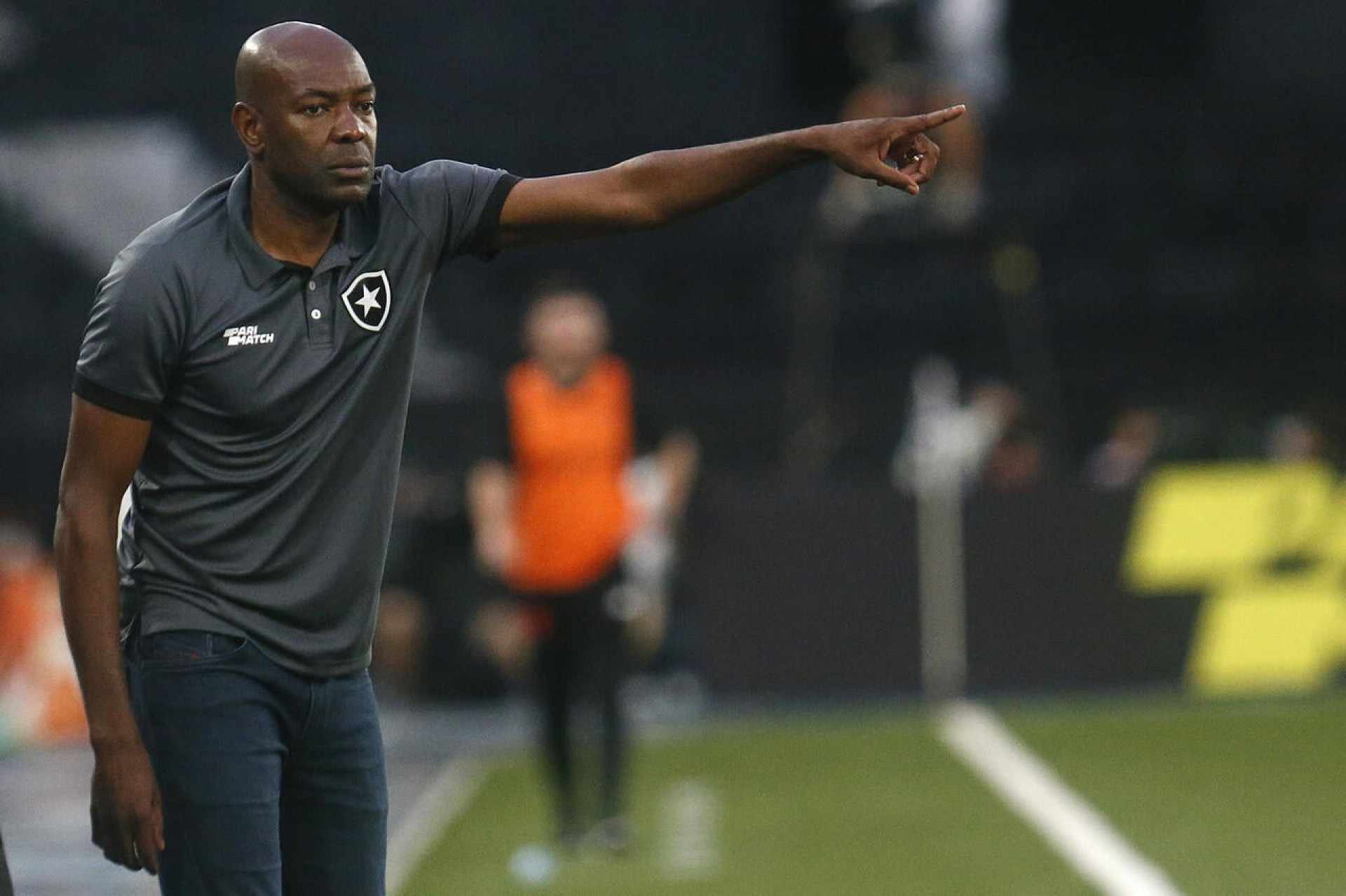 Mais demiss&otilde;es no Botafogo: Ca&ccedil;apa e Raphael Rezende deixam o clube