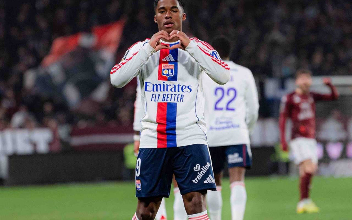 Strasbourg x Lyon: onde assistir, escala&ccedil;&otilde;es e arbitragem