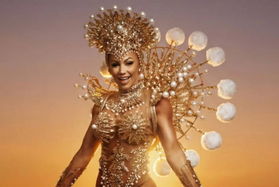 Estácio de Sá comunica saída da rainha de bateria