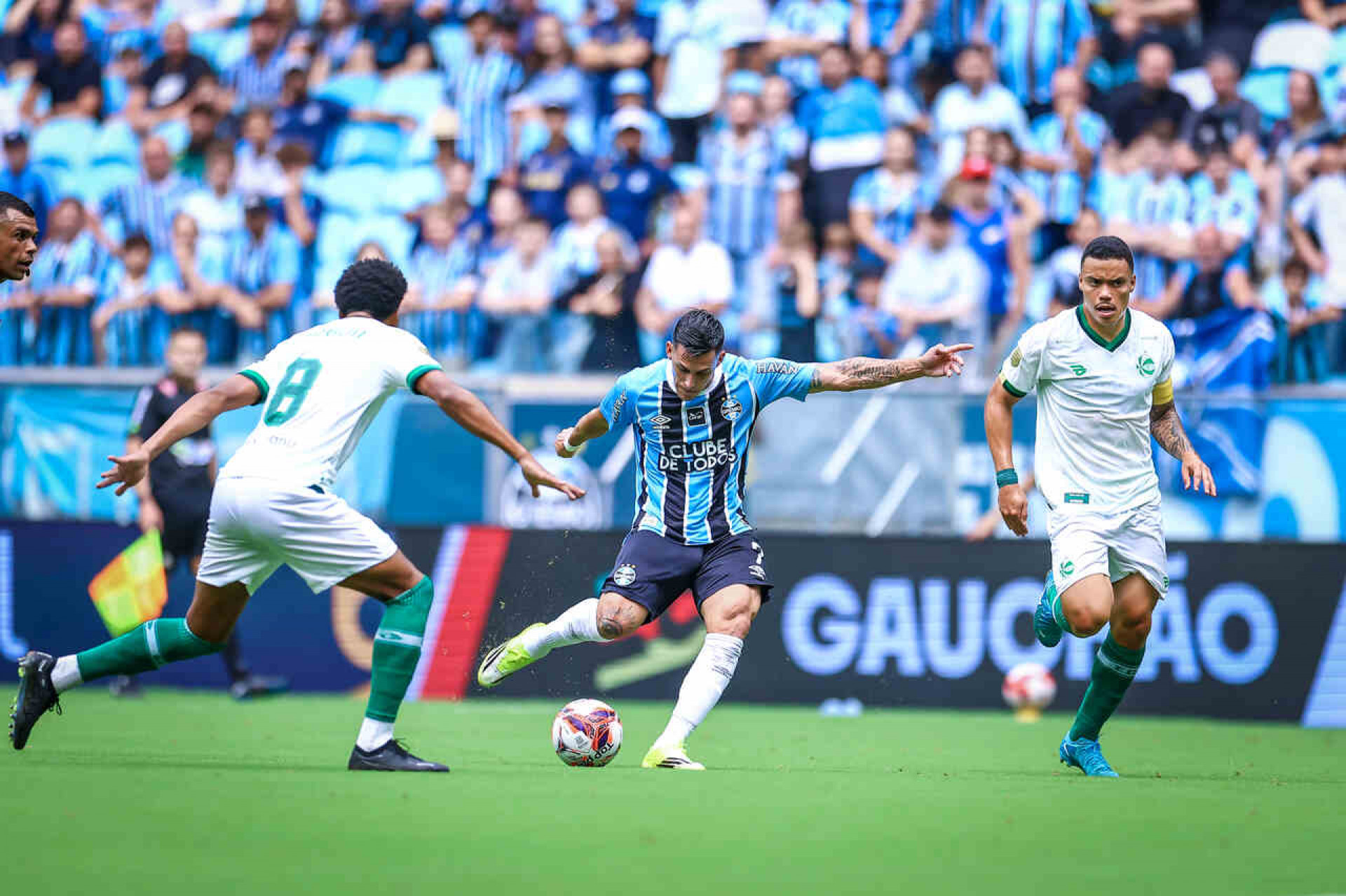 Juventude x Gr&ecirc;mio: onde assistir, escala&ccedil;&otilde;es e arbitragem