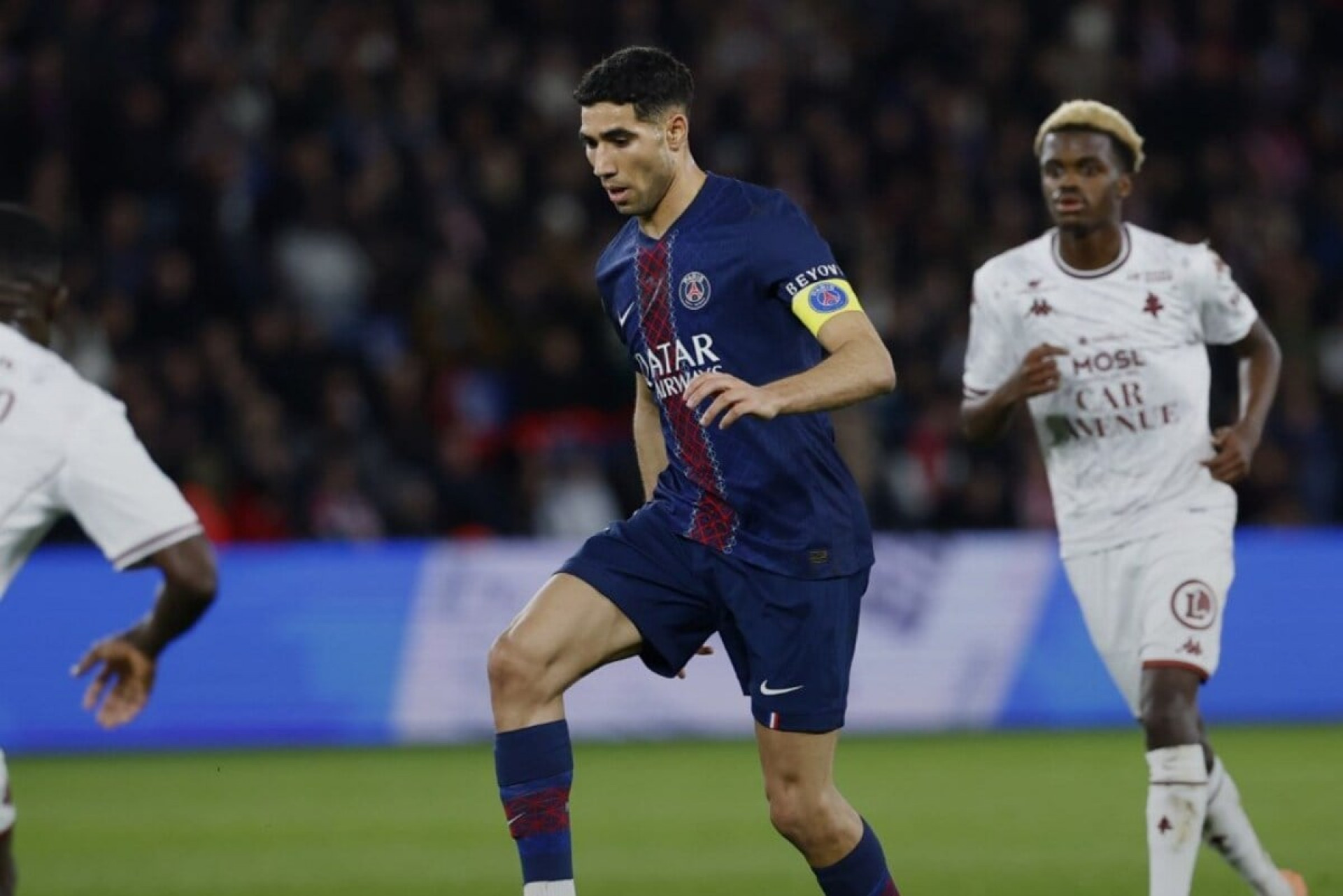 PSG reassume a lideran&ccedil;a francesa ao vencer o lanterna