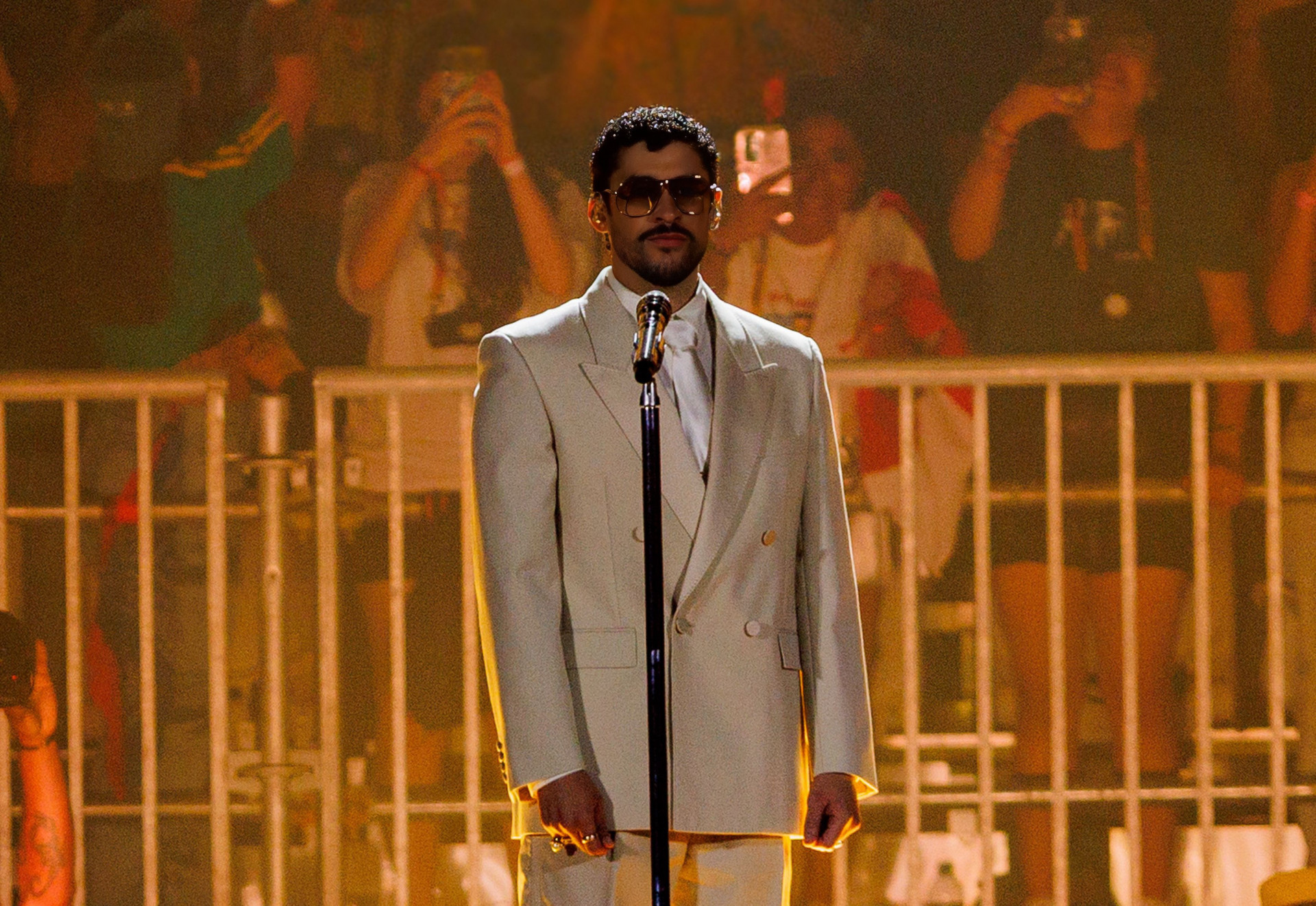 Com ingressos esgotados, Bad Bunny faz primeiro show em São Paulo - Clayton Felizardo / Brazil News