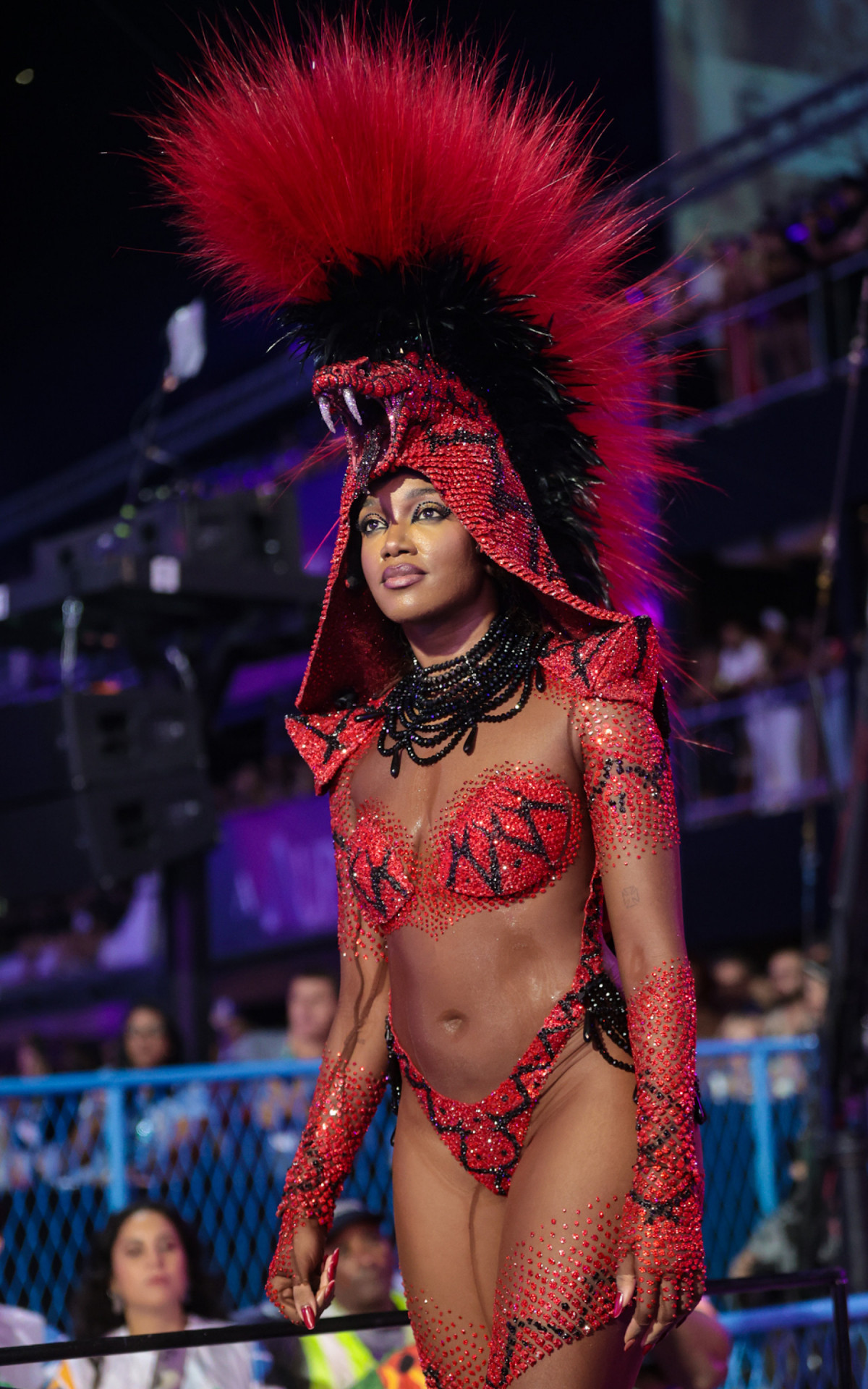 Iza volta à Sapucaí no Desfile das Campeãs