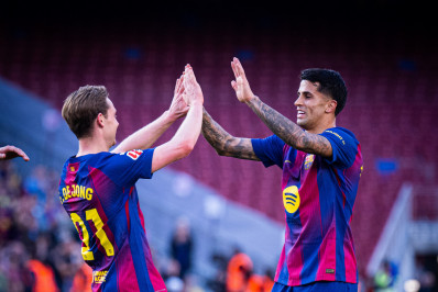 Barcelona atropela o Levante e volta para a ponta do Campeonato Espanhol