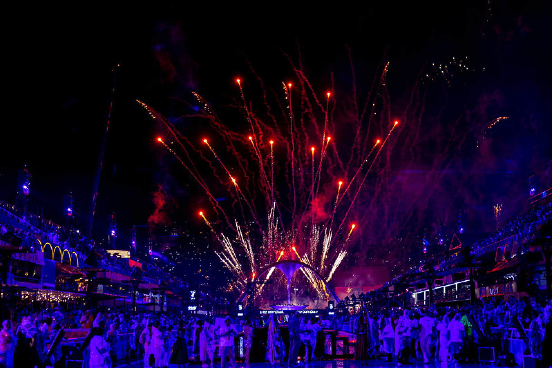 Desfile das Campeãs encerrou maratona na Sapucaí - Adriano Fontes / Rio Carnaval
