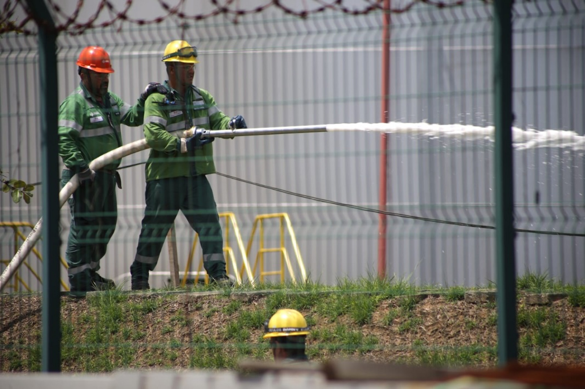 Incidente aconteceu em um tanque de combustível da fábrica Vibra - Adriana Cópio / Divulgação Prefeitura de Volta Redonda