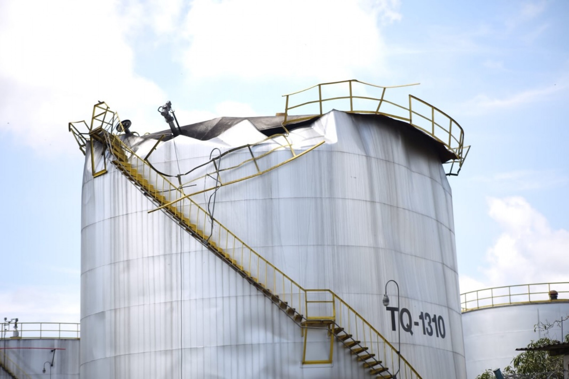 Incidente aconteceu em um tanque de combustível da fábrica Vibra - Adriana Cópio / Divulgação Prefeitura de Volta Redonda