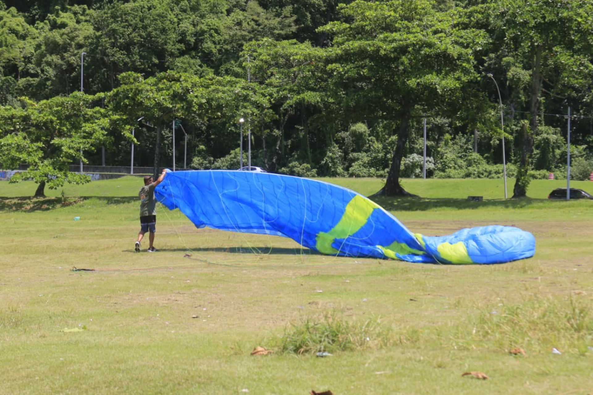 Campo de pouso em São Conrado teve movimentação um dia após morte de instrutor e passageira - Carlos Elias / Agência O Dia