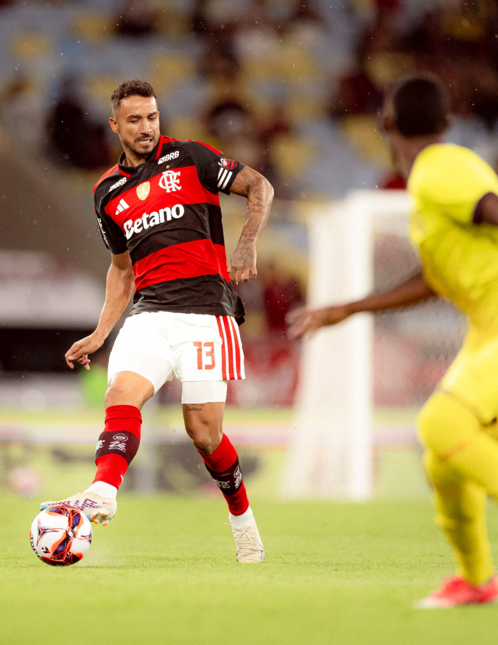 Danilo começou o jogo de titular - Adriano Fontes / Flamengo