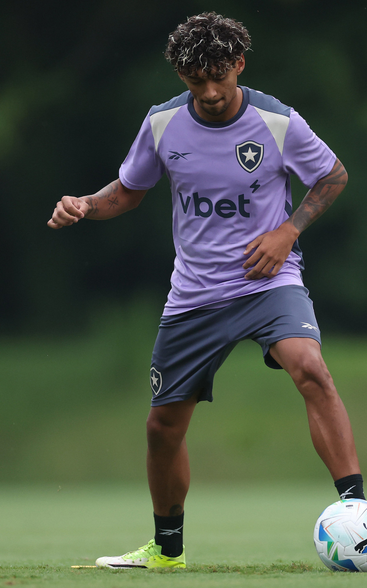 Medina iniciou os trabalhos no Botafogo