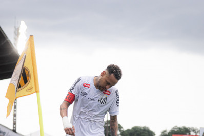 Jornais europeus destacam eliminação do Santos no Paulista: 'Mais uma fracasso de Neymar'