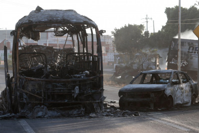 Vídeo: Morte de chefe de cartel desencadeia onda de violência no México
