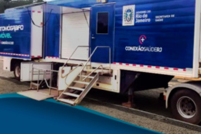 Tomógrafo Móvel é disponibilizado pela Saúde municipal em praça pública