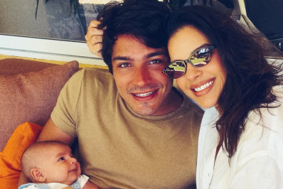 Mariana Rios mostra rosto do filho pela primeira vez e semelhança chama atenção