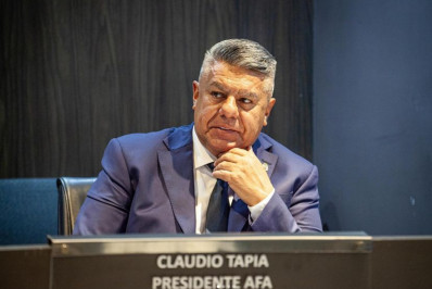 AFA anuncia suspensão no futebol argentino em protesto contra investigação