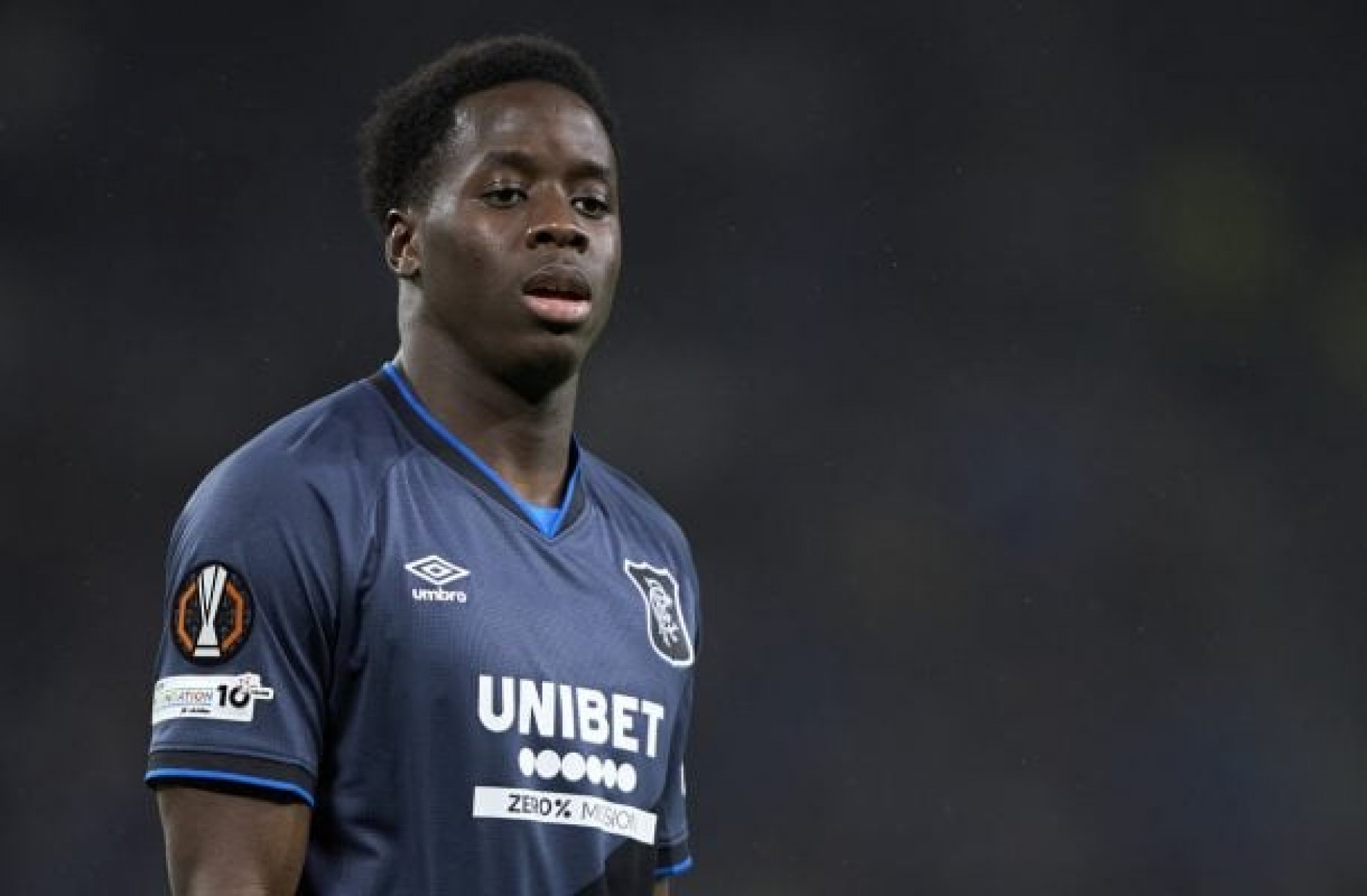 Jogadores do Rangers sofrem ataques racistas ap&oacute;s empate