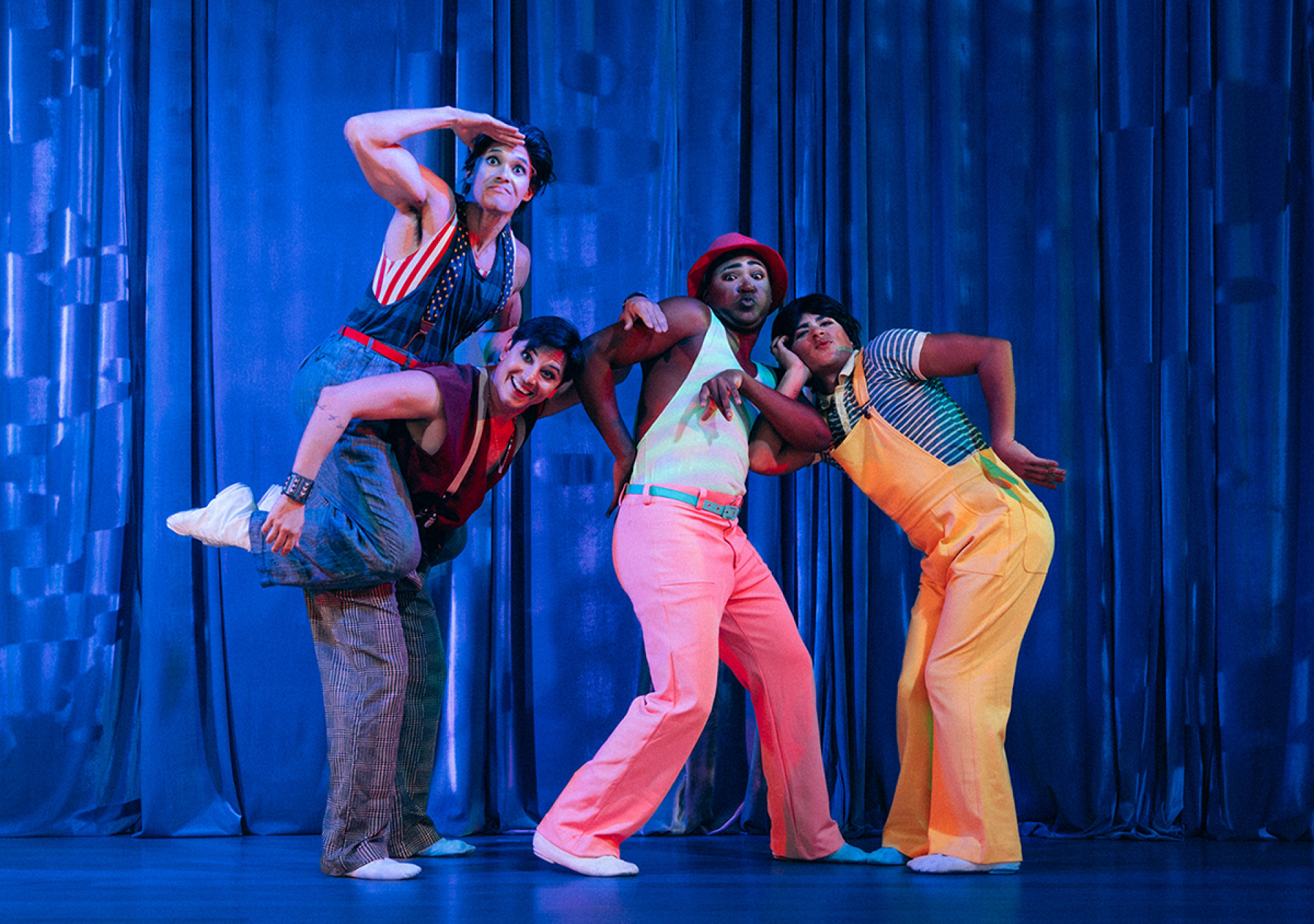 'Adorável Trapalhão ? O Musical' é estrelado por Vicenthe Delgado (Zacarias),  Rafael Aragão (Didi), Thadeu Torres (Dedé) e Rupa Figueira (Mussum) - Melina Knolow / Divulgação