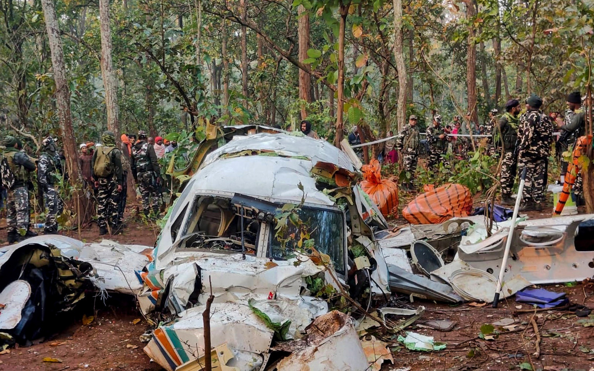 Órgão de investigação de acidentes aéreos da Índia enviou uma equipe ao local do acidente - AFP