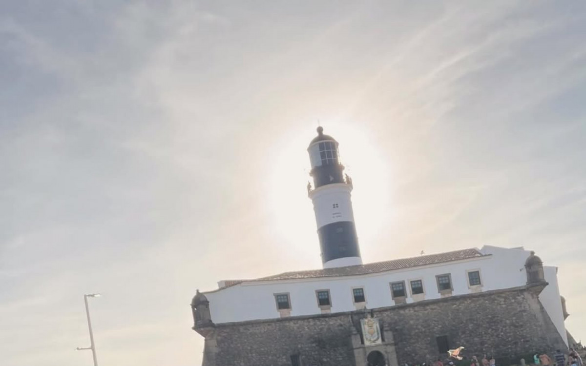 Alberto Cowboy e a mulher, Priscilla Monroy