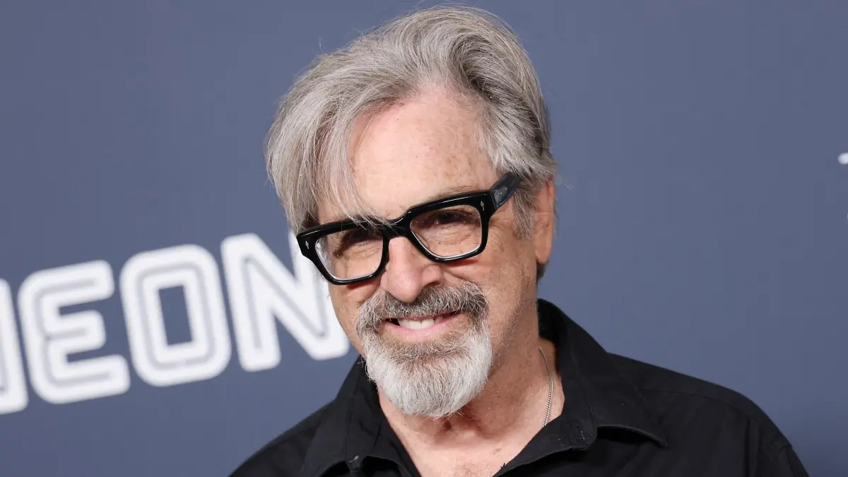 Morre Robert Carradine, ator de 'A Vingança dos Nerds' e 'Lizzie McGuire', aos 71 anos