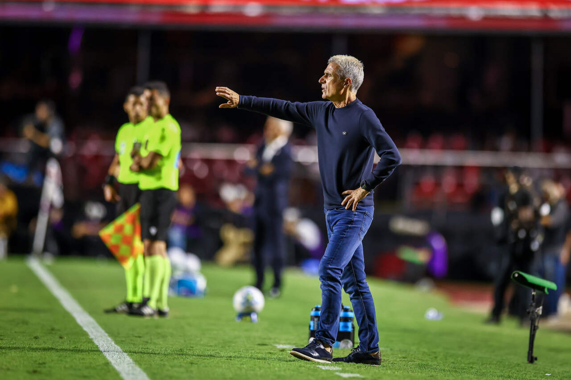 Gr&ecirc;mio x Atl&eacute;tico-MG: onde assistir, escala&ccedil;&otilde;es e arbitragem