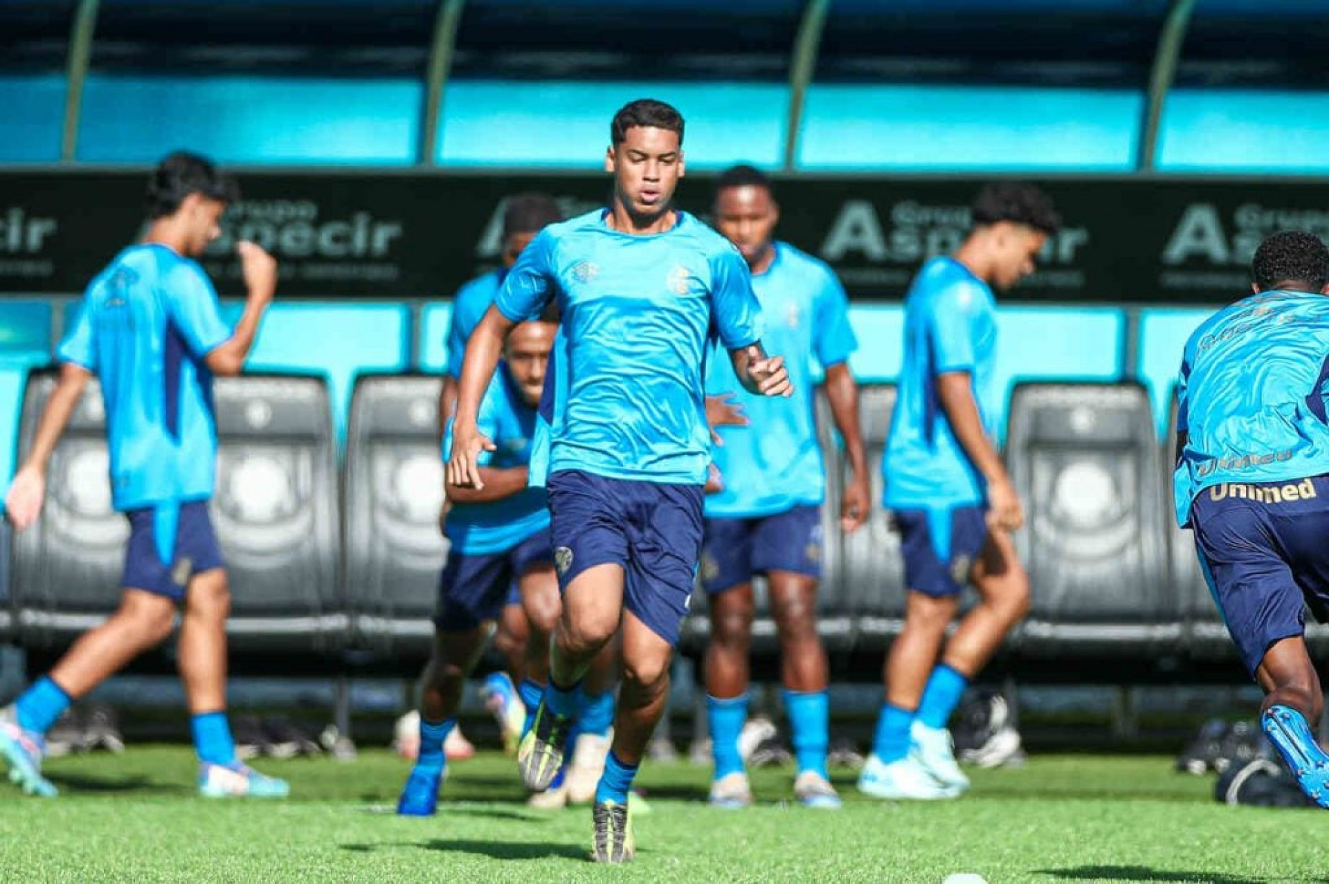 Santos x Gr&ecirc;mio (Sub-20): onde assistir, escala&ccedil;&otilde;es e arbitragem