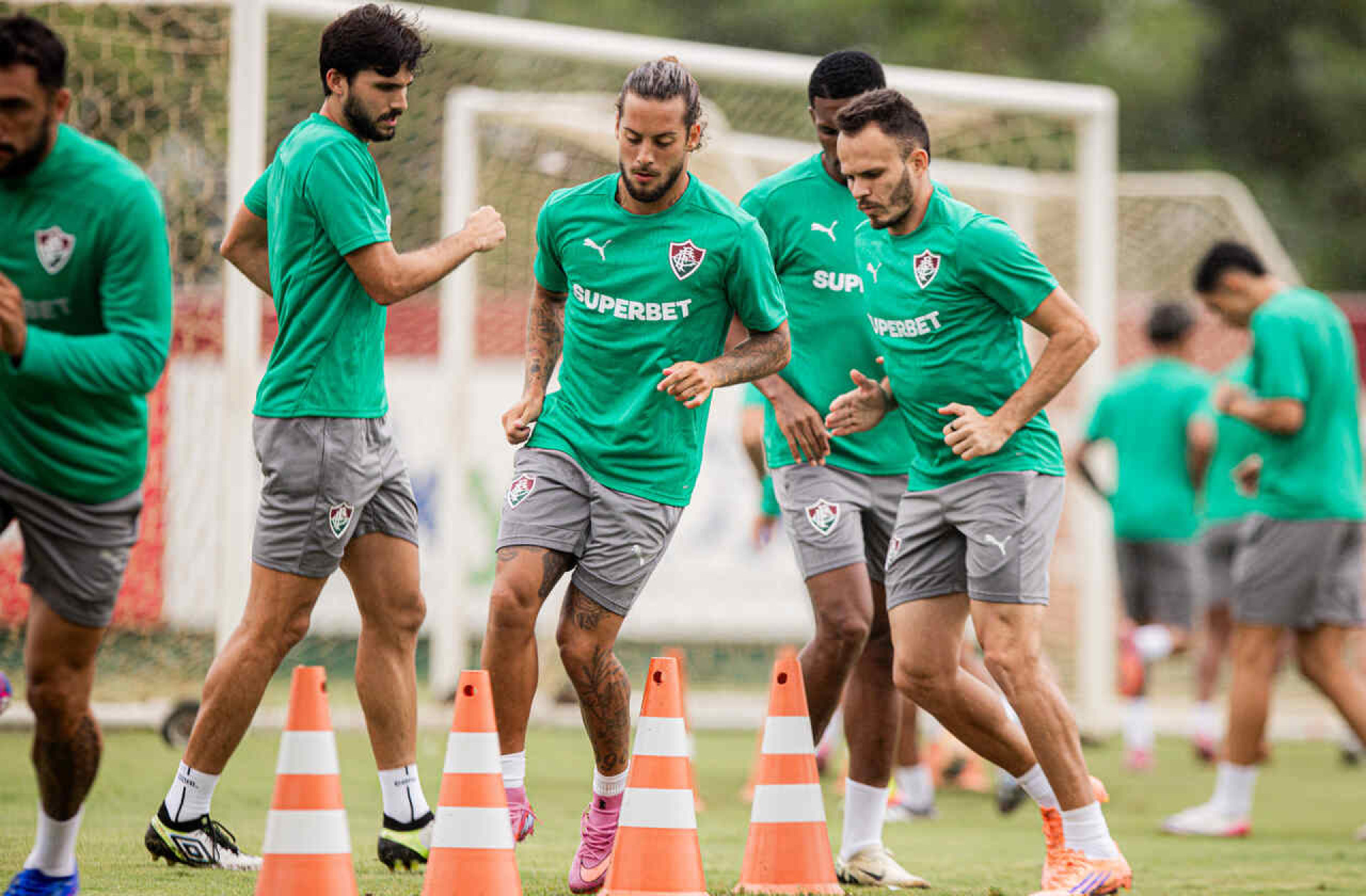 Zubeld&iacute;a pode fazer mudan&ccedil;as no Fluminense diante do Palmeiras