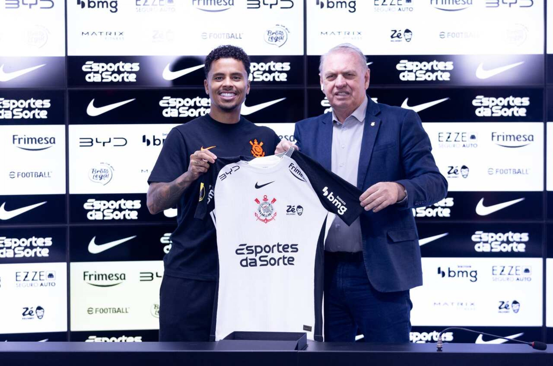 Allan explica escolha pelo Corinthians: “Meu cora&ccedil;&atilde;o pediu para vir”