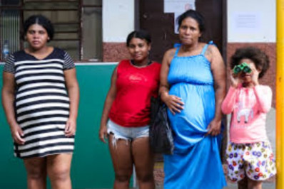 Mãe e filha, grávidas, perdem tudo pela 2ª vez em MG: 'Achei que ia morrer'