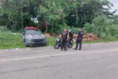 Araruama realiza operação de fiscalização de veículos no Coqueiral