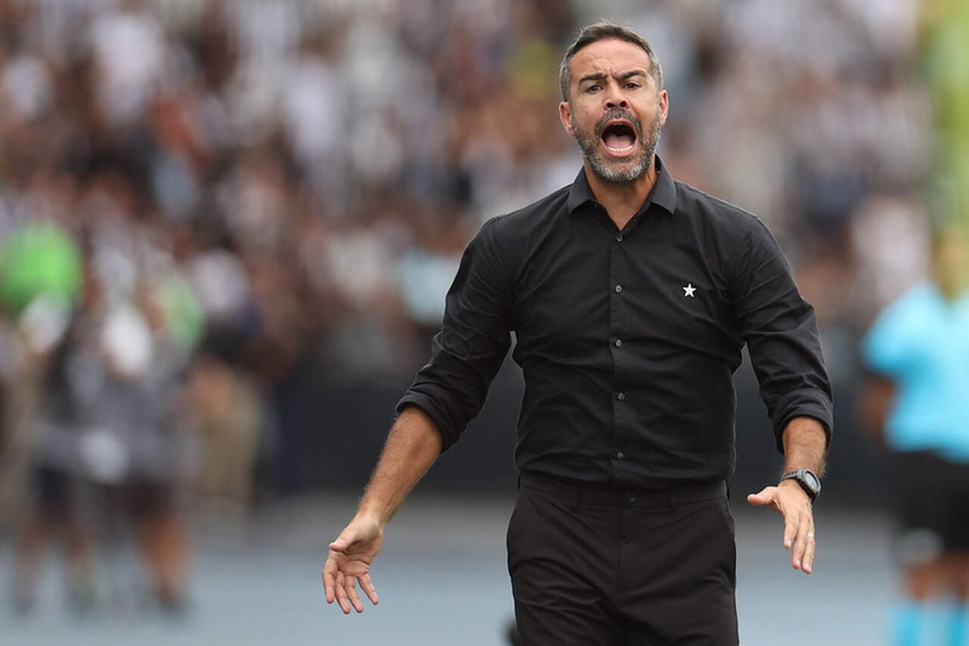 Vasco recebe negativa de Artur Jorge e busca novas op&ccedil;&otilde;es no mercado