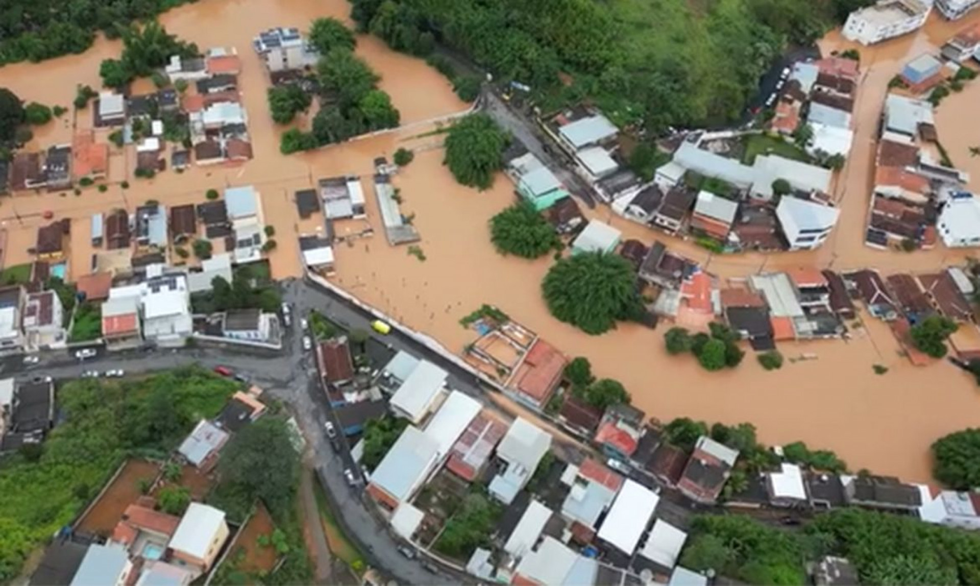 Océanos en Ebullición: El Clima Extremo se Desata