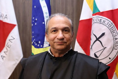 Aumenta número de acusações contra desembargador que absolveu condenado por estupro