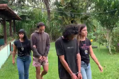 Casal é preso por pedir fotos íntimas a crianças na Região dos Lagos