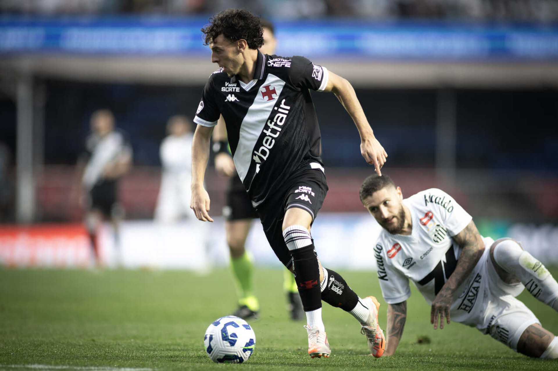 Vasco se mobiliza por primeira vit&oacute;ria no Brasileir&atilde;o sobre o Santos