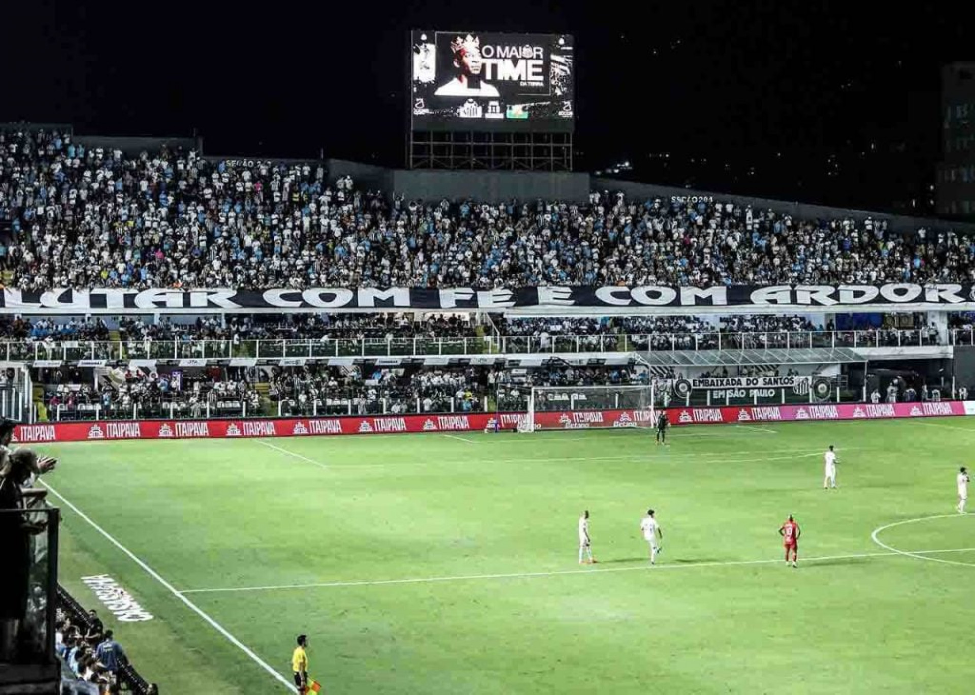 Santos fecha com patroc&iacute;nio m&aacute;ster por tr&ecirc;s temporadas