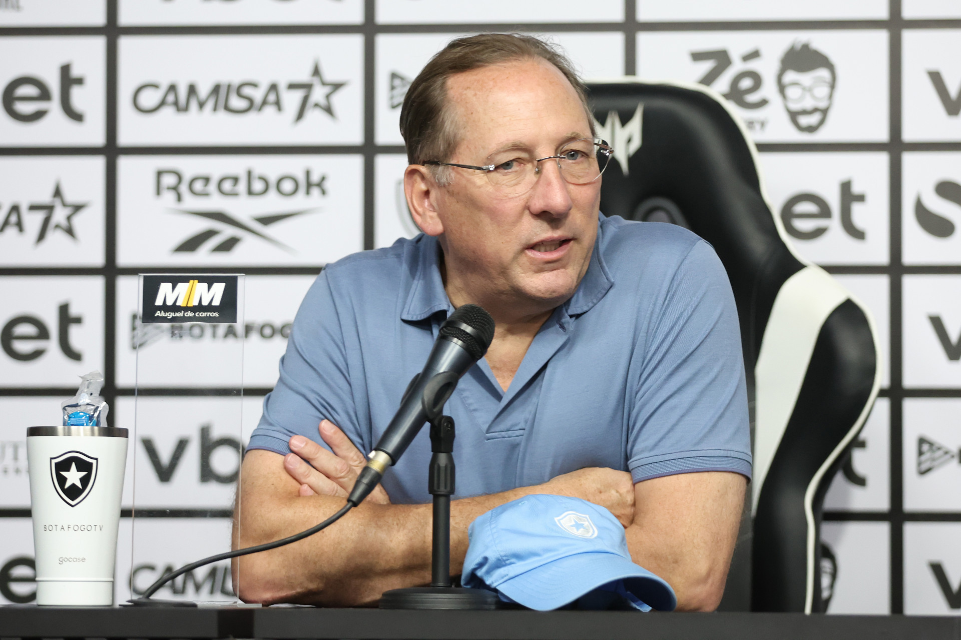 SAF do Botafogo marca encontro para abrir contas ao clube social