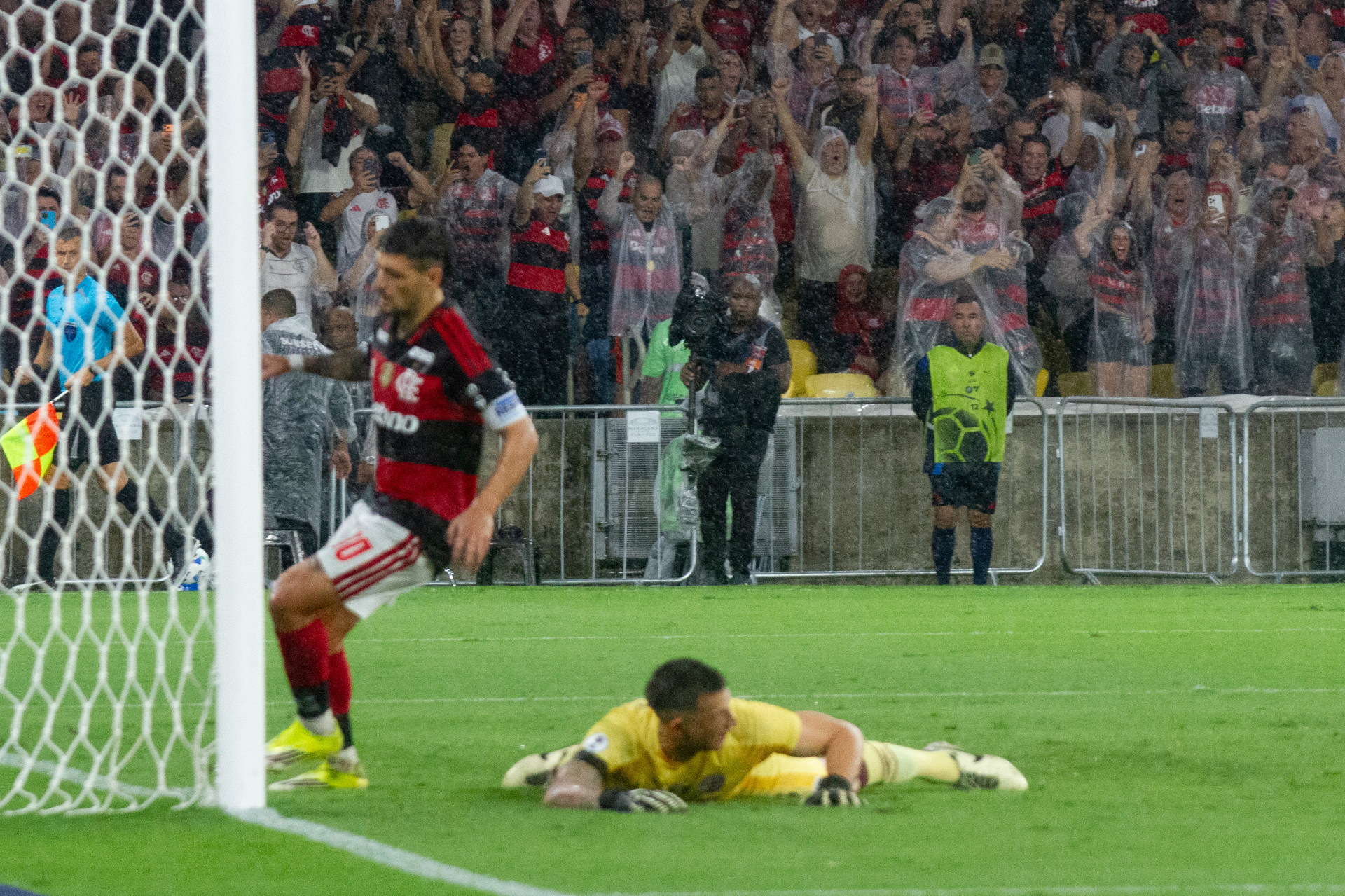 Partida entre Flamengo x Lanús, válida pela final da Recopa Sul-Americana 2026, realizada no Estádio do Maracanã, na zona norte do Rio de Janeiro, na noite desta quinta-feira (26). - Érica Martin/Agência O Dia