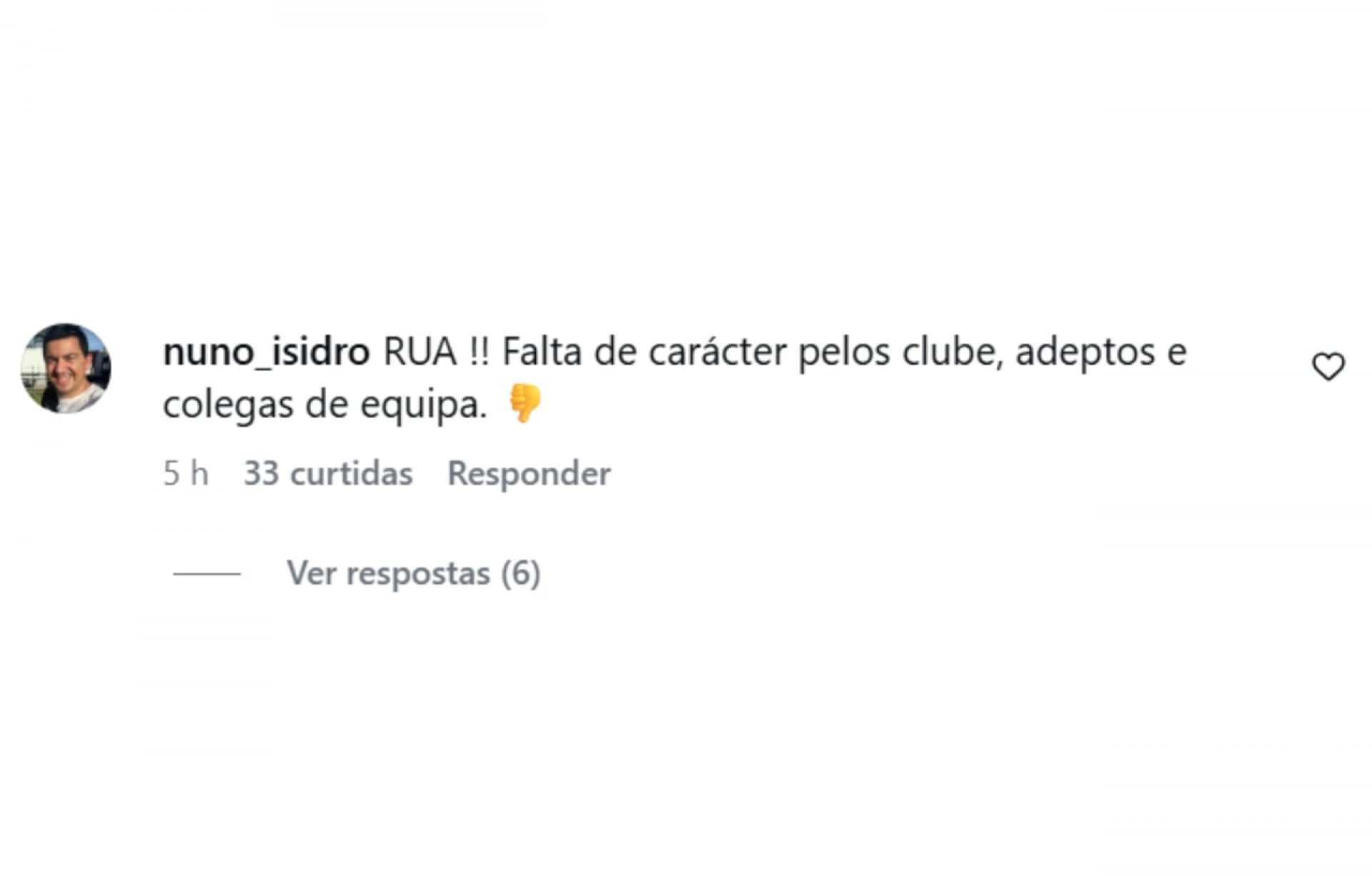 Torcedores do Benfica protestam e cobram sa&iacute;da de jogador ap&oacute;s pedido a Vini Jr