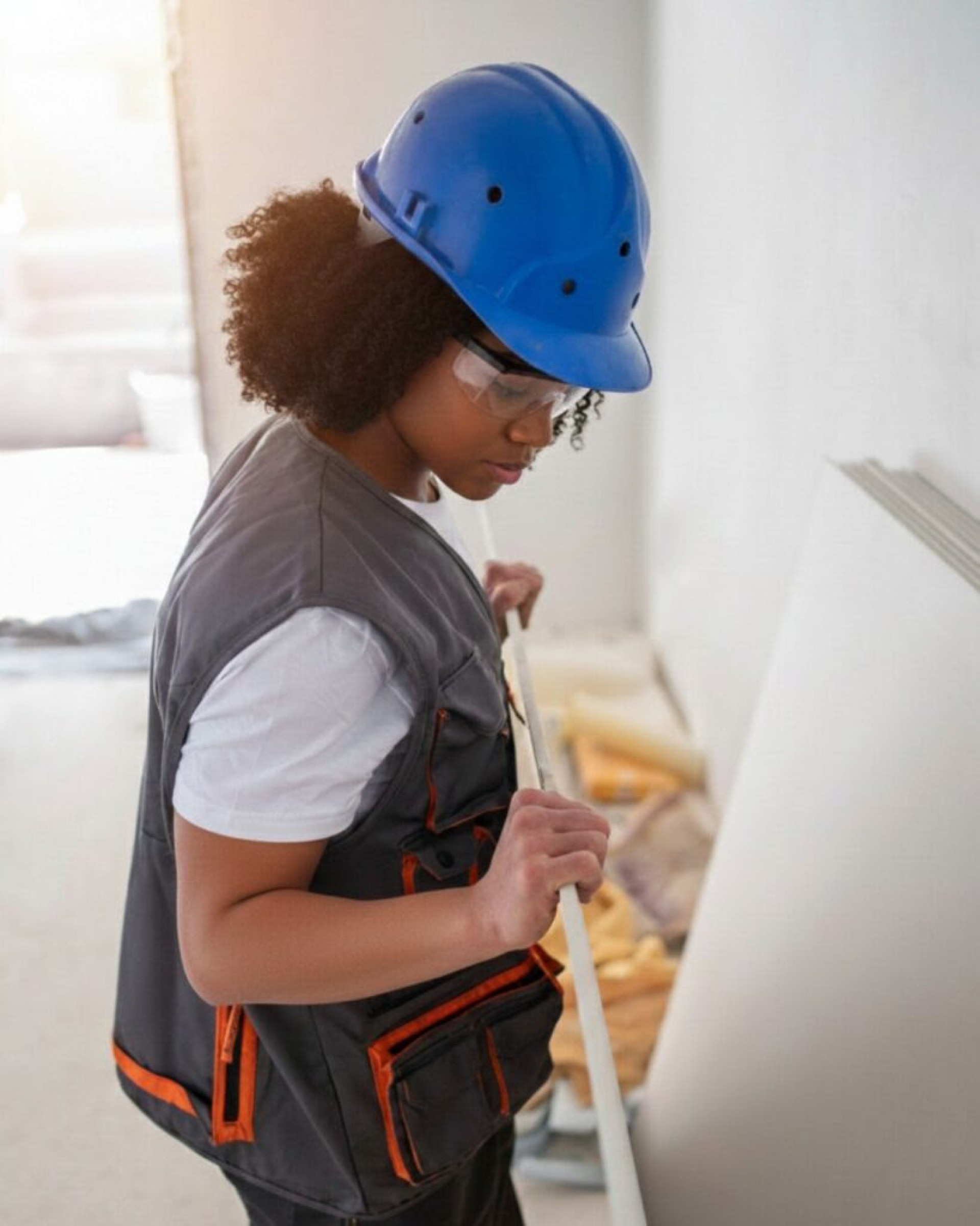 Curso de Instaladora de Sistemas Drywall - Ascom