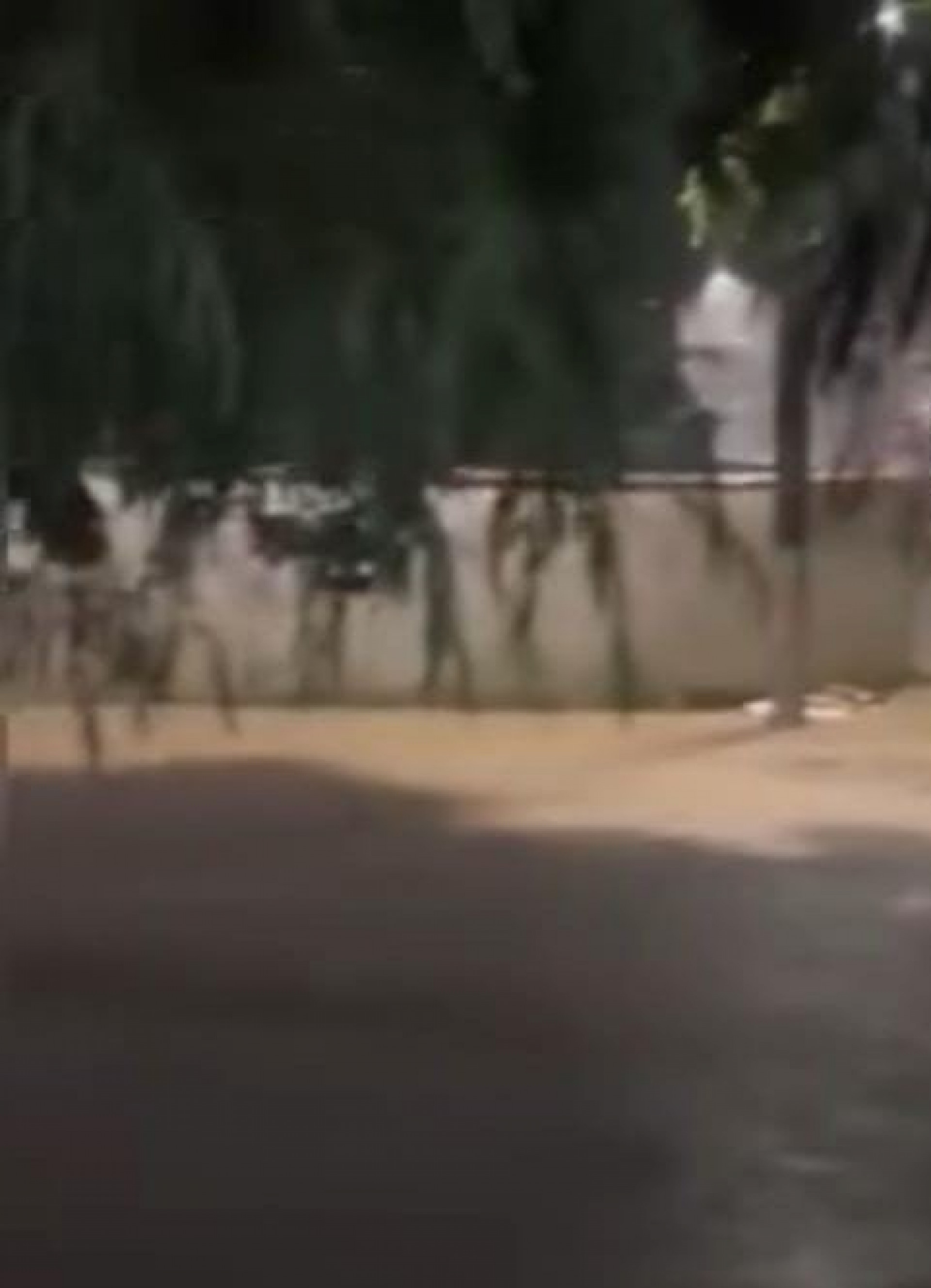 Jacuecanga, ruas alagadas pelo transbordo do Rio - Divulga&ccedil;&atilde;o