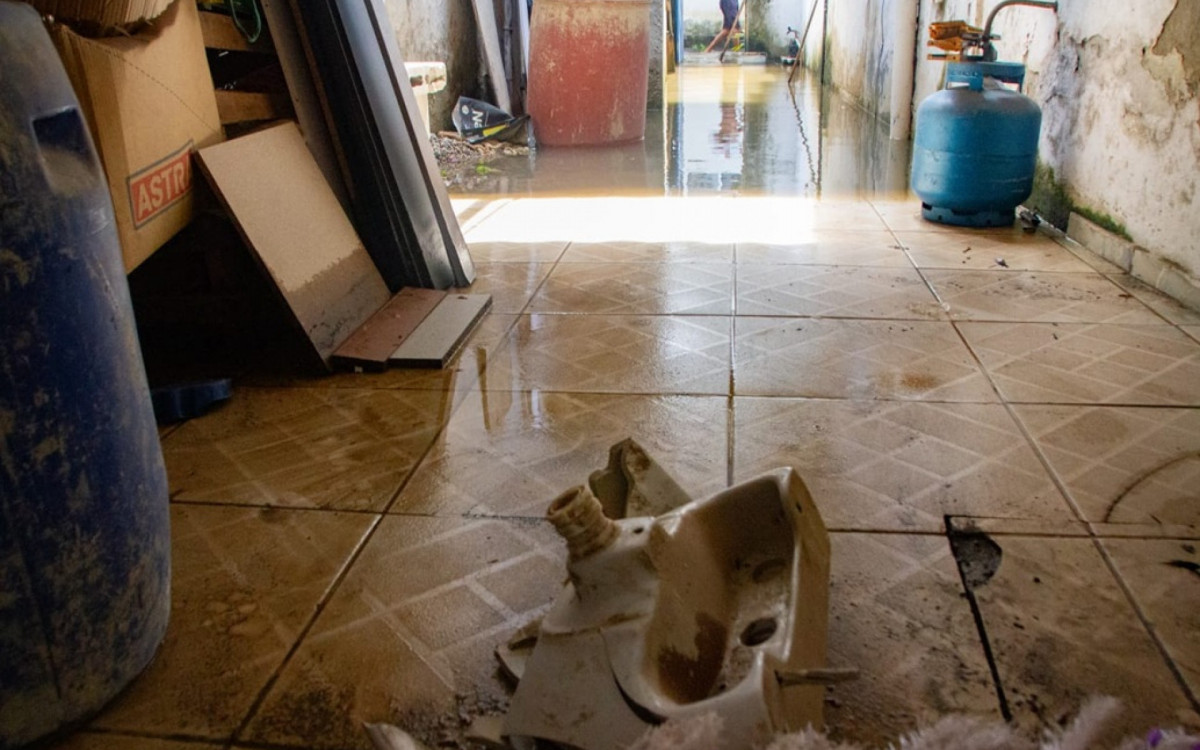 Chuva em Santa Cruz teve acumulado de 94,2 mm e deixou o Lote 2 alagado