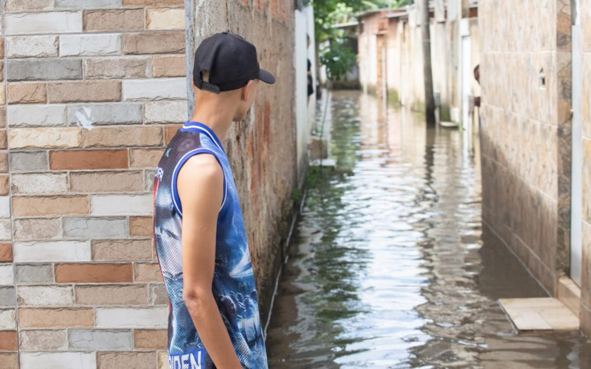 Chuva em Santa Cruz teve acumulado de 94,2 mm e deixou o Lote 2 alagado