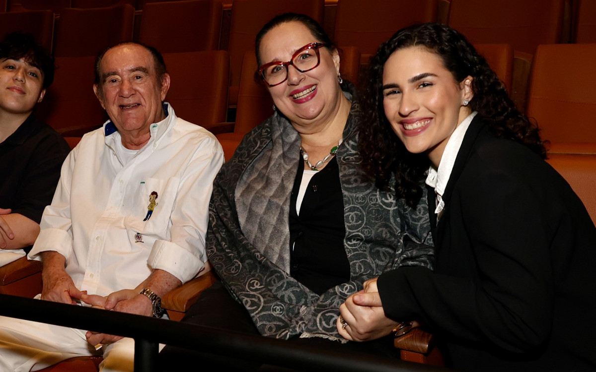 Renato Aragão, Lílian Taranto e Lívian Aragão