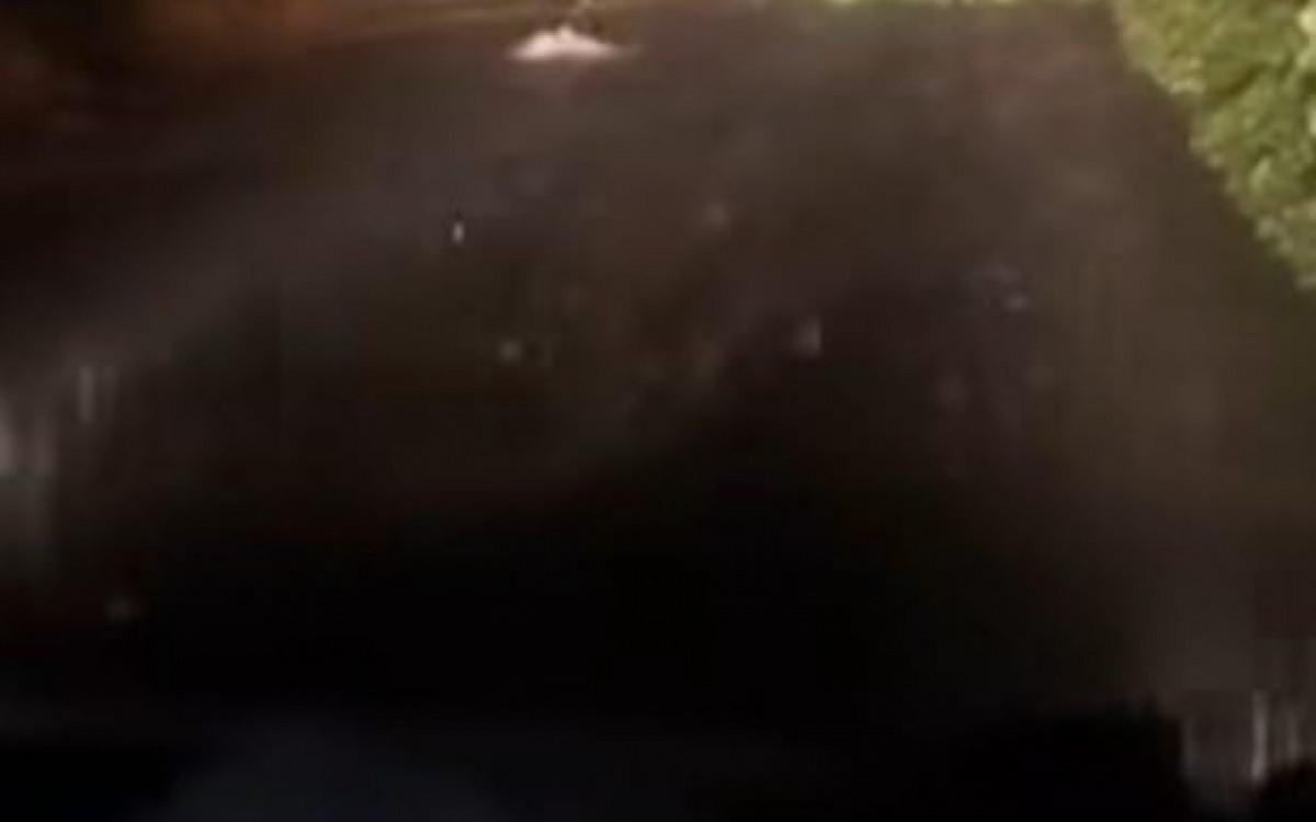 RJ 155 queda de barreira na altura da Serra D\'água